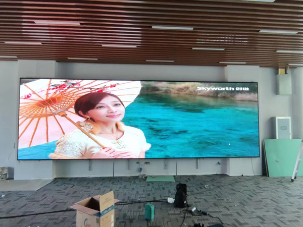 雷波P1.53led小间距屏安装案例